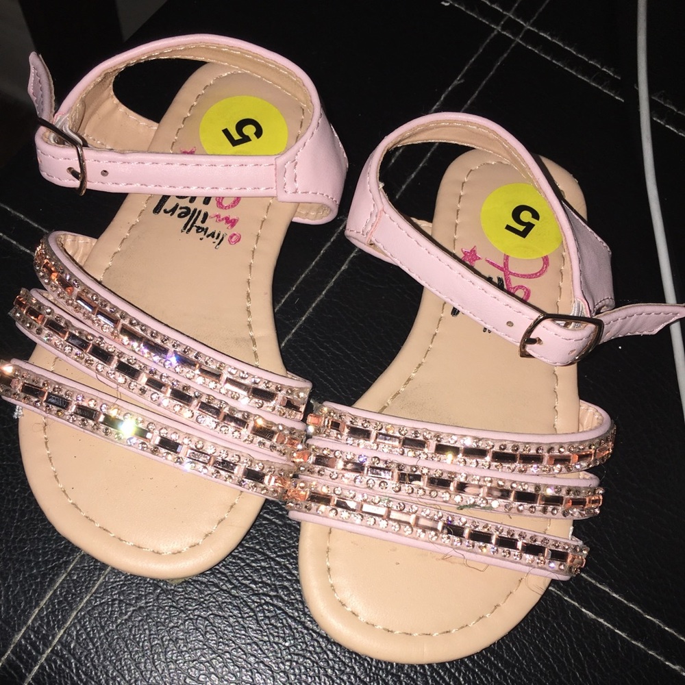 🌸Casual Pink Sandals Toddlers Size 5 💥🔥🔥🌸